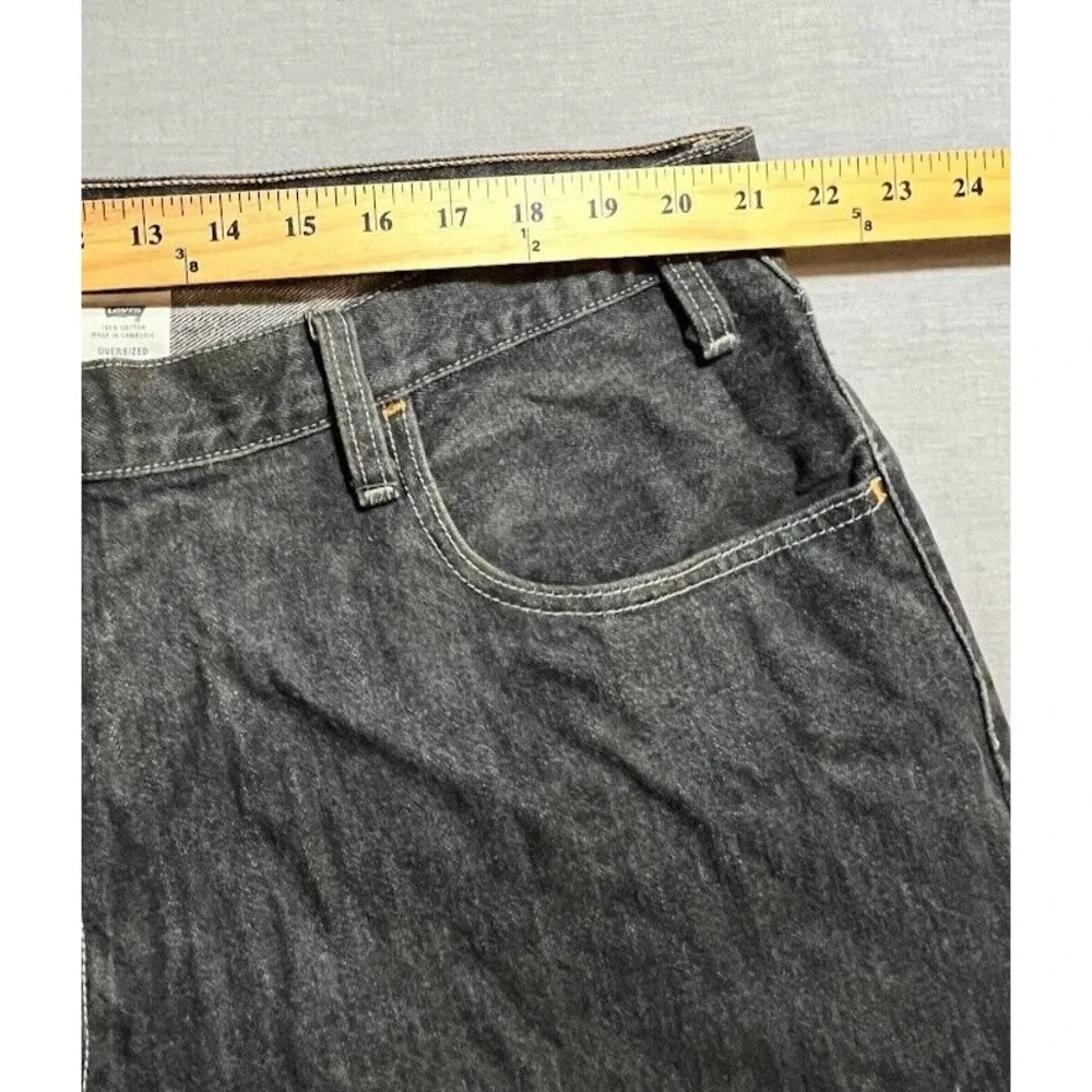 Levi's Silver Tabs Cut Off Shorts Mens 42‎ Black Denim Pocketed Zip Men.